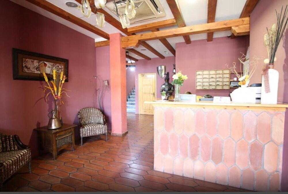 Hotel Alda Тордесильяс Экстерьер фото
