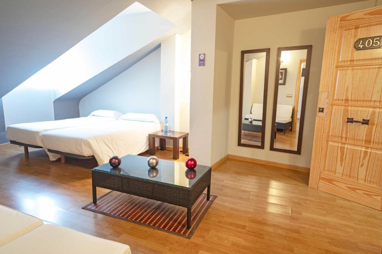 Hotel Alda Тордесильяс Экстерьер фото